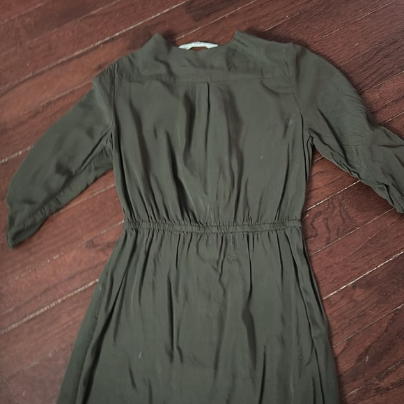 3/4 sleeves - Picture 3 of 3